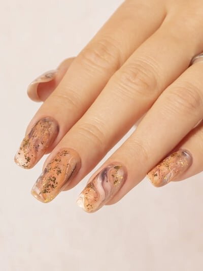 Marble nails marrone